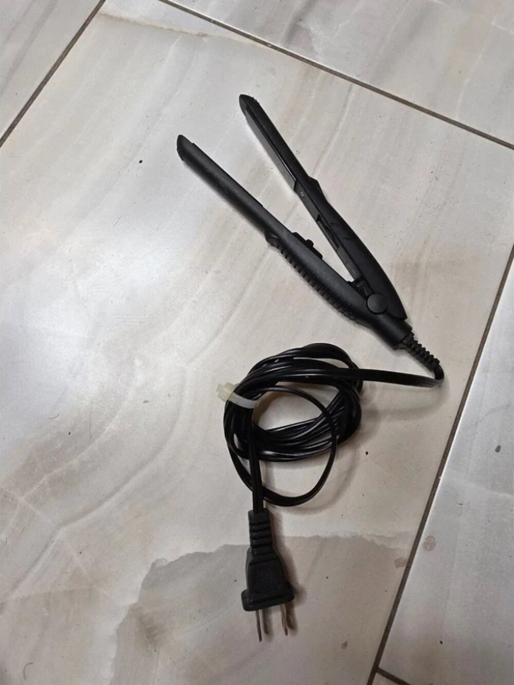 Tyche Black Plus+ Mini Flat Iron Hair Straightener Black